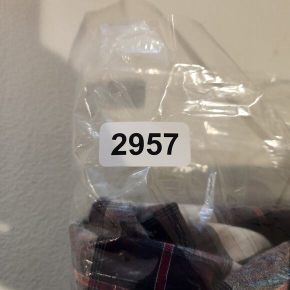 Nautica Mens Purple Plaid Button Up Casual Shirt Size XL Business Office Career - Picture 10 of 10